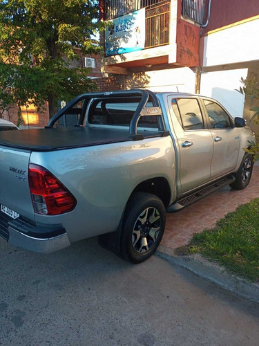 Toyota Hilux 2.8 Cd Srx 177cv 4x2 At 2020