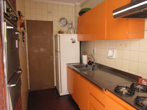 Imagen 12 de 30 de Venta Moron Centro Duplex 5 Amb Patio Y Parrilla