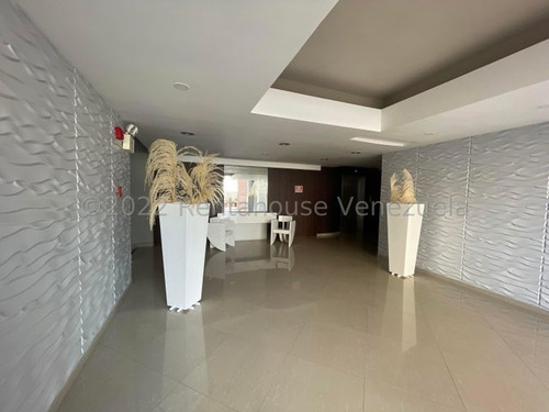 Imagen 2 de 30 de |**| Hermoso Apartamento En Venta Av. Bracamonte Triangulo Del Este, Amoblado, Cocina Moderna Cod Flex #23-14309*/ 0414-523-21-38/*