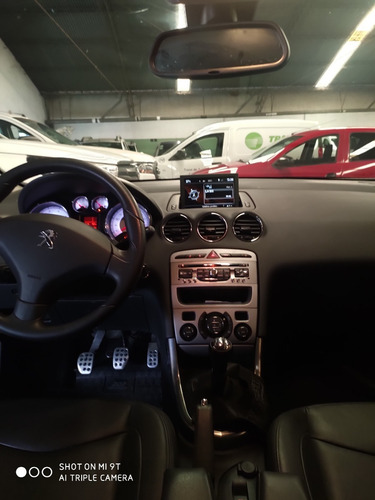 Peugeot 308 Feline 2.0 - 2015