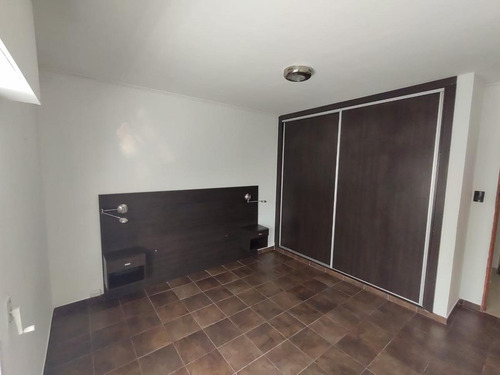 Imagen 4 de 10 de Se Vende Planta Alta En Ph