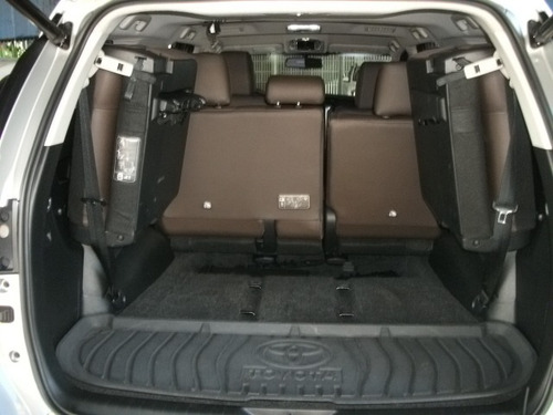 Toyota Hilux Sw4 2.8 4p Srx 4x4 7 Lugares Turbo Diesel Autom