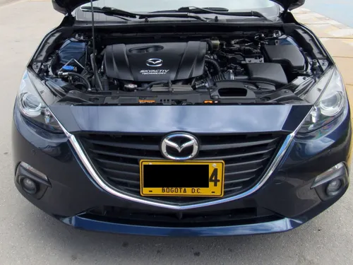 Mazda 3 2.0 Touring