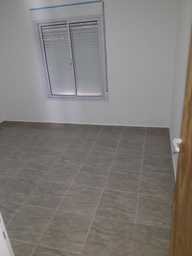 Casa En Venta - 2 Dormitorios 1 Baño - Cochera - 1.050mts2 - Bordenave, Puán
