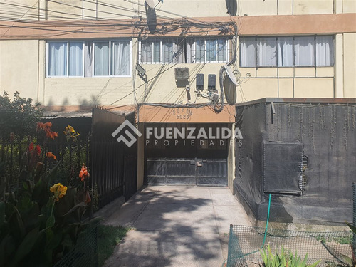 Departamento En Venta De 2 Dorm. En Pedro Aguirre Cerda