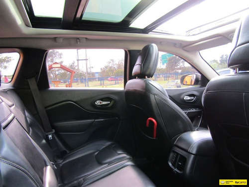 Jeep Cherokee 3.2 Limited
