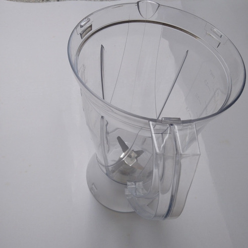 Vasos Plásticos De Licuadora Con Cuchilla Electrolux.