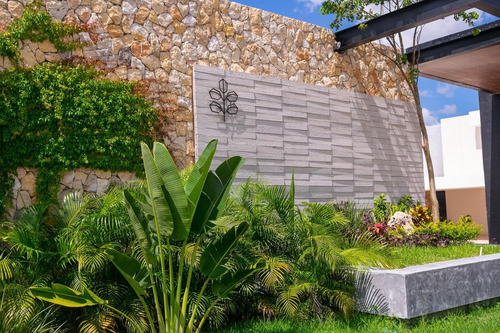 Terreno En Venta En Temozón Norte, Mérida
