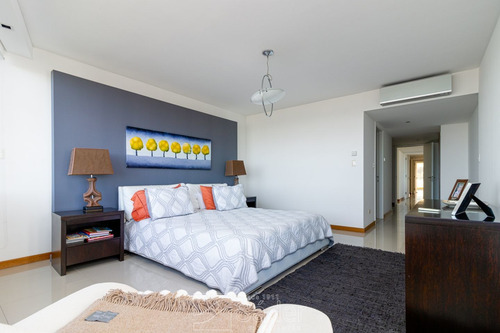 Imagen 12 de 30 de Apartamento En Venta De 4 Dormitorios En Playa Brava (ref: Sdr-2871)