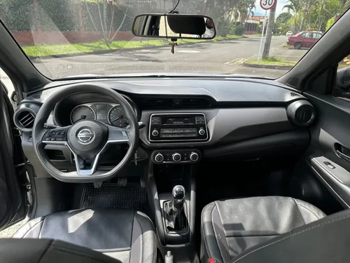 Nissan Kicks 1.6 Sense