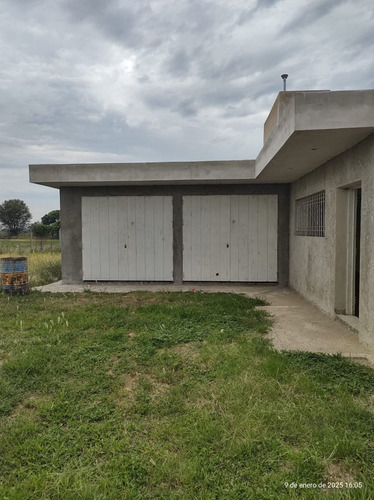 Lote 1 Hectarea Con Casa 320 Mts. Cubiertos