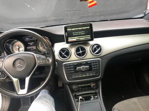 Imagem 9 de 14 de Mercedes Benz Gla 200