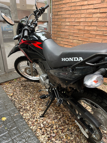 Honda Xr 150 Color Negro 200 Km