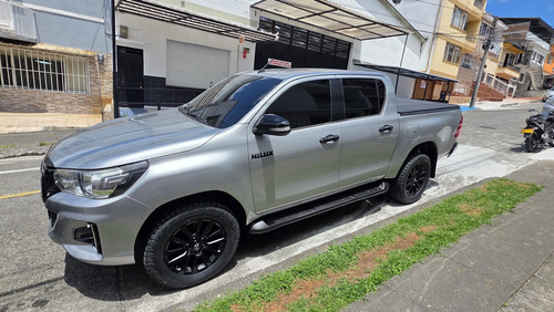 Toyota Hilux 2.4l