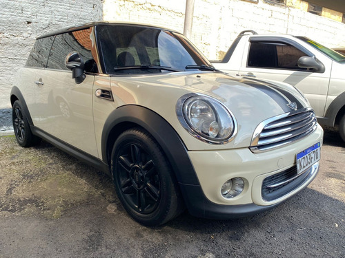 Mini Cooper One 2011 1.6