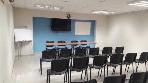 Imagen 14 de 27 de Oficinas Amuebladas En Industrias