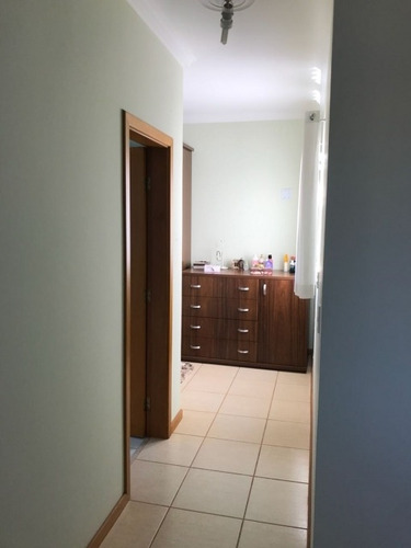 Imagem 6 de 21 de Casa Em Assis, Com 03 Dormitórios Sendo 01 Suíte Master. - 1205