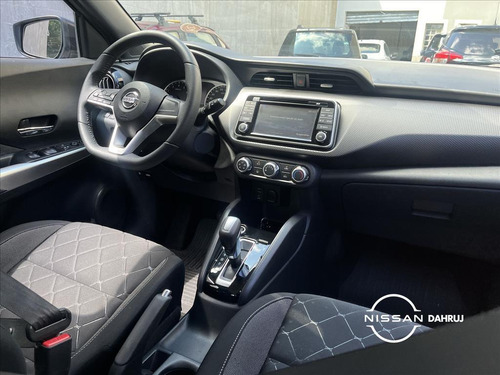 Nissan Kicks Play 1.6 16V FLEXSTART SV 4P XTRONIC