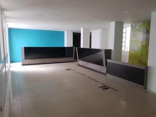 Propiedad Grande En Venta En Todo El Corazón De Laureles