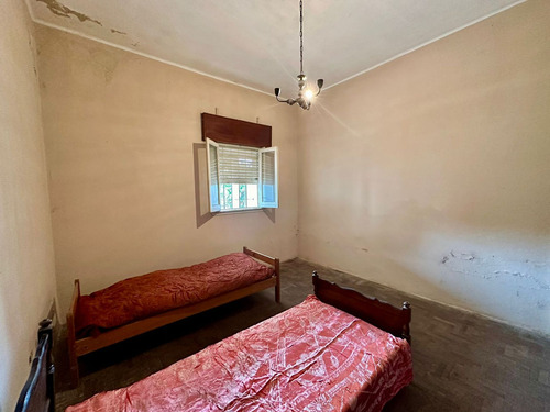 Venta Casa A Reciclar 3 Amb C/jardin En Padua Sur