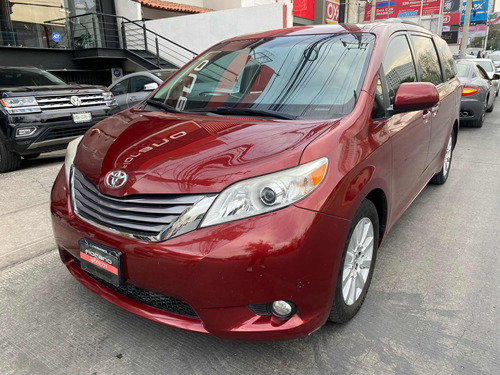 Toyota Sienna 3.5 Limited At