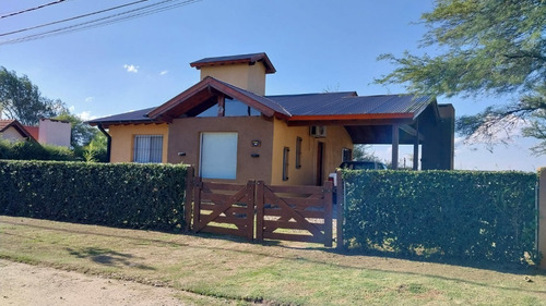 Alquiler De Cabaña En Villa General Belgrano - Pileta Privada. (hasta 5 Personas). Finde Largo Junio