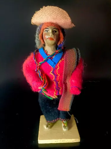 Boneca Mexicana de Pano Articulada - Medida: 27cm de al