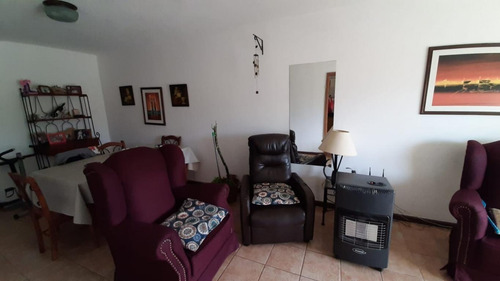Imagen 4 de 24 de Apartamento De Dos Dormitorios Frente A Rambla Y Playa De Piriápolis