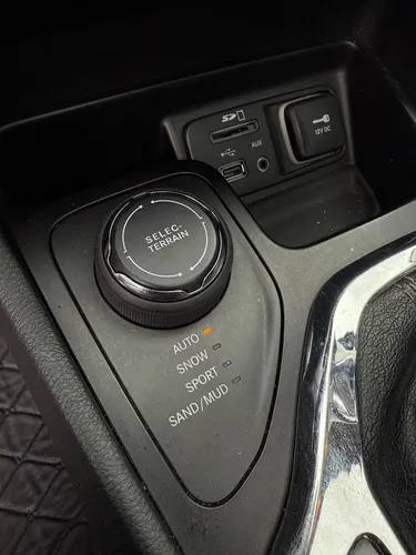 Jeep Cherokee 3.2 Longitude