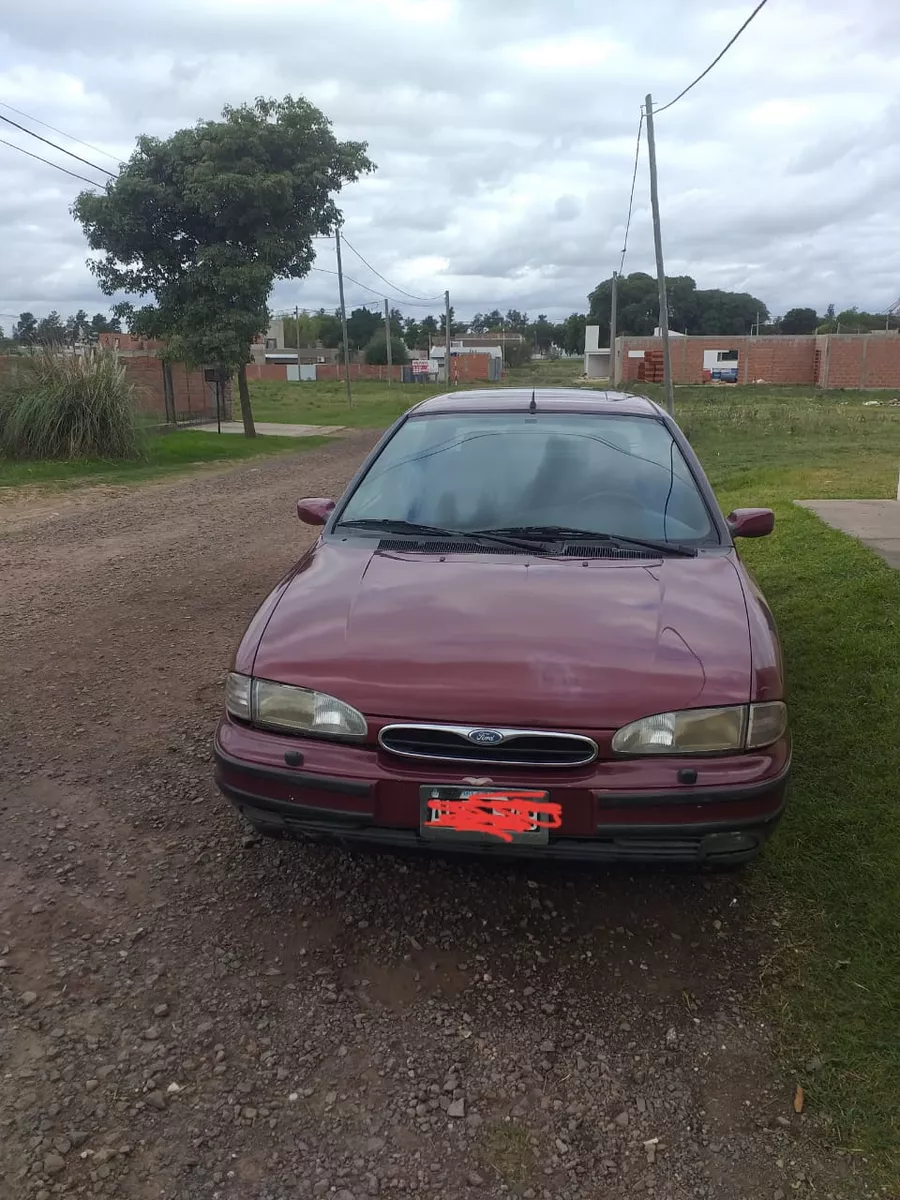 Ford Mondeo 2.0 Ghia