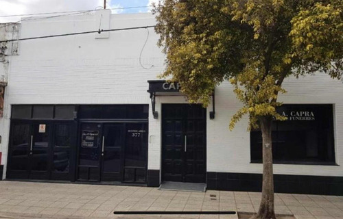 Edificio Comercial En Venta - 7 Oficinas 2 Baños - Cocheras - 477mts2 - Dolores