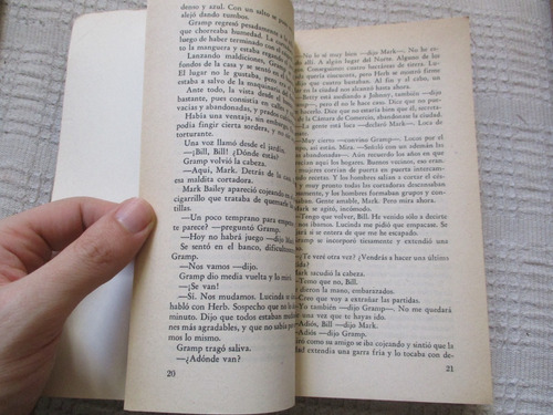 Imagen 4 de 5 de Clifford D. Simak - Ciudad