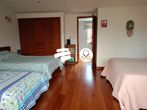 Casa En Niveles En Venta En Nicolás De Federmann 3 Habitaciones , 2 Estudios