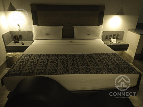 Auto Hotel En Venta Sobre Blvd. Torres Landa, Salida San Pancho, León Gto