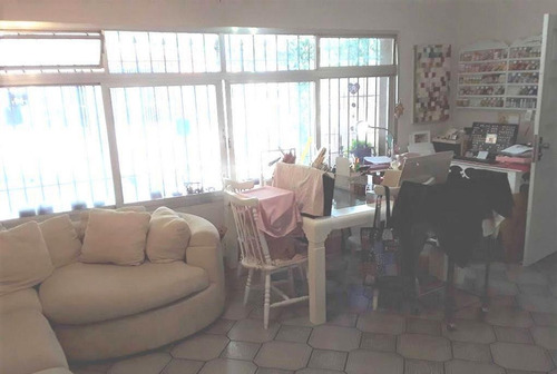 Imagem 2 de 14 de Sobrado Na Água Rasa Com 4 Dorms Sendo 2 Suítes, 3 Vagas, 228m² - So0826