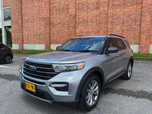 Ford Explorer 2.3 XLT 4X4