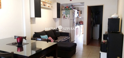Depto Dos Ambientes Con Cochera Y Patio Castelar Norte