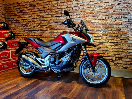 Imagen 2 de 20 de Honda Nc 750 X Pocos Kms Impecable !! Permuto !! Bamp Group