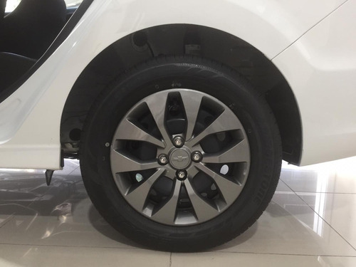Chevrolet Onix Plus 2020