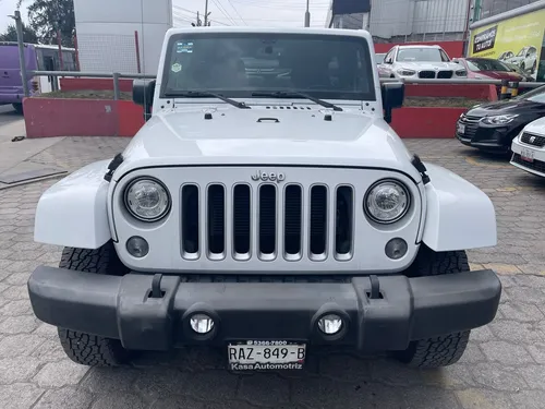 Jeep Wrangler 3.7 Unlimited Sahara 3.6 4x4 At