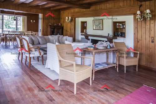 Hermosísima Casa En Golf, Punta Del Este