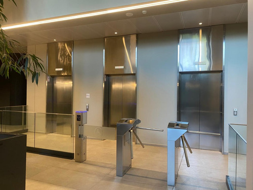 Excelentes Oficinas En Planta Libre En Lo Barnechea