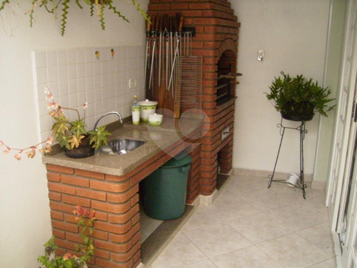 Imagem 20 de 30 de Sobrado Residencial - 3 Dorms -2 Vagas - À Venda No Centro - Reo50570