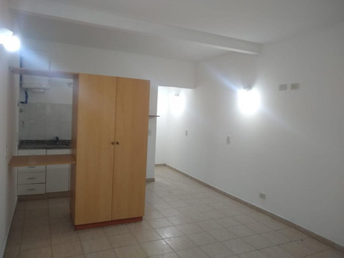 Imagen 12 de 14 de Venta Departamento Mono Ambiente En Planta Baja - Apto Profesional Alquilado - Pilar