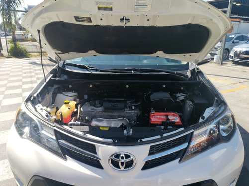 Imagen 15 de 15 de Toyota Rav4 Limited Platinum 2014 Blanca
