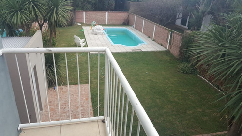 Casa Centrica En Venta!