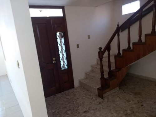Casa En Venta Lomas Del Roble San Nicolás De Los Garza