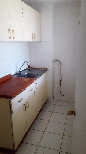 Imagen 2 de 18 de Edificio Rosas - Piso 3