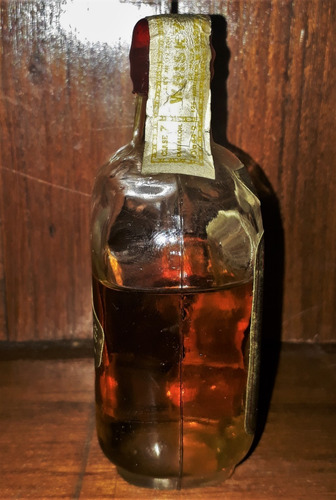 Botellita Whisky Añejo El Elegido De Los Criadores 1970 (Usado)