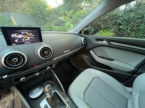 Audi A3 2.0 L Select At Dsg